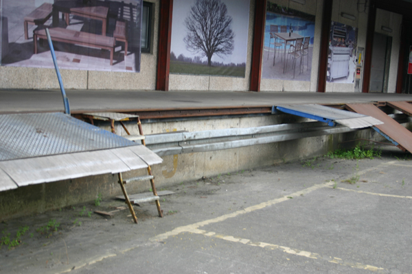 Spot billed: TIIrBO7WyE3Tz3C4HiJf.jpg