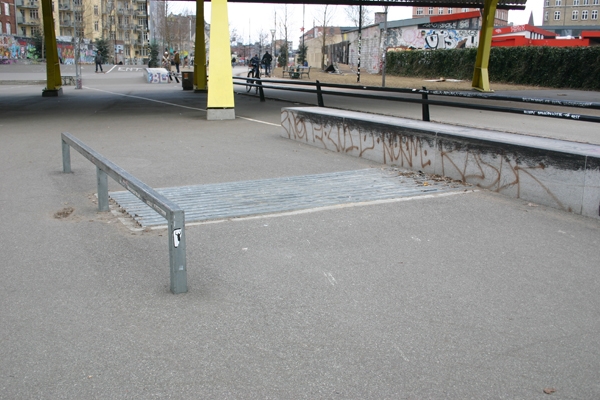 Spot billed: uDZHajE4XxdeFtnDlqyt.jpg